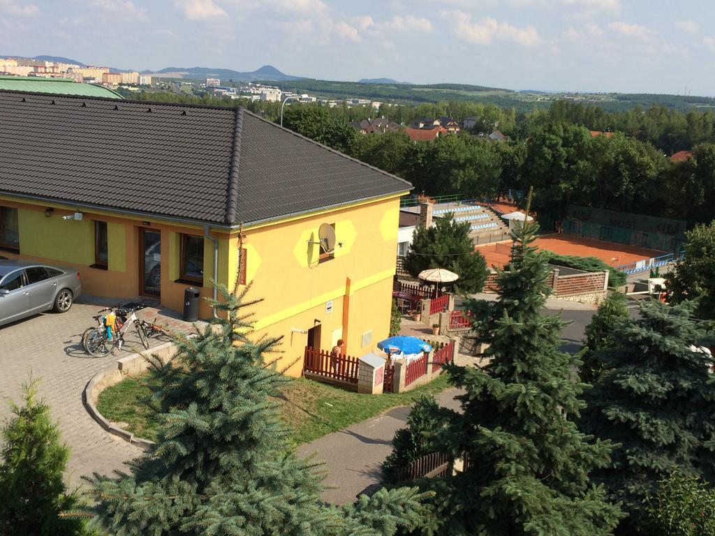 Hotel Pohadka Most Dış mekan fotoğraf